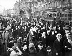 Женская демонстрация в Петрограде. Март 1917 г.